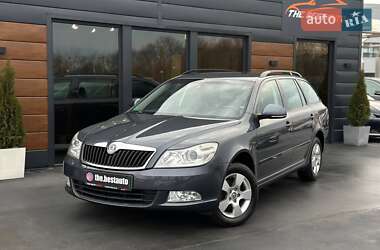 Универсал Skoda Octavia 2010 в 
