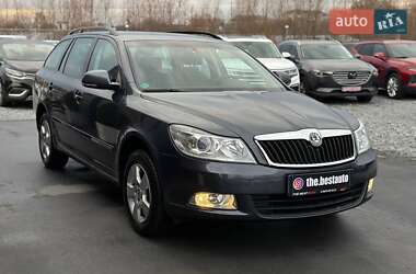 Универсал Skoda Octavia 2010 в 