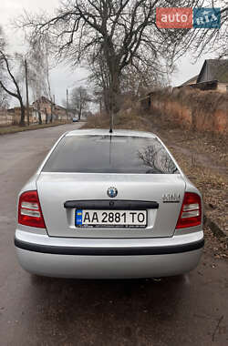 Ліфтбек Skoda Octavia 2003 в Прилуках