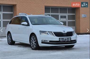 Универсал Skoda Octavia 2018 в Киеве