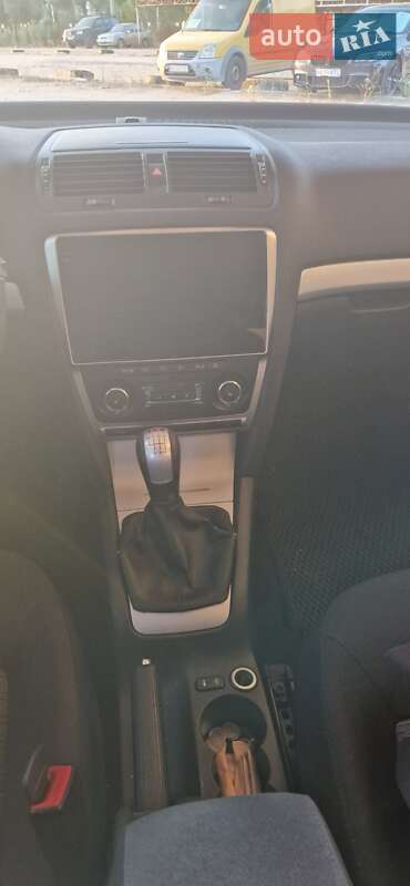 Универсал Skoda Octavia 2009 в Кривом Роге