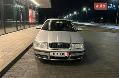 Ліфтбек Skoda Octavia 2010 в Ужгороді