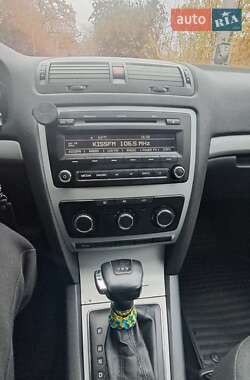 Универсал Skoda Octavia 2012 в 