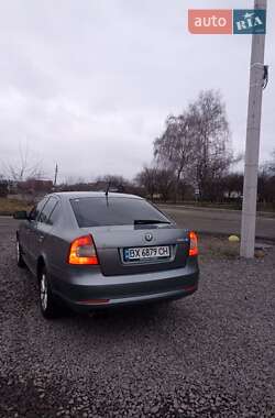 Лифтбек Skoda Octavia 2012 в Староконстантинове