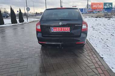 Універсал Skoda Octavia 2012 в Нововолинську