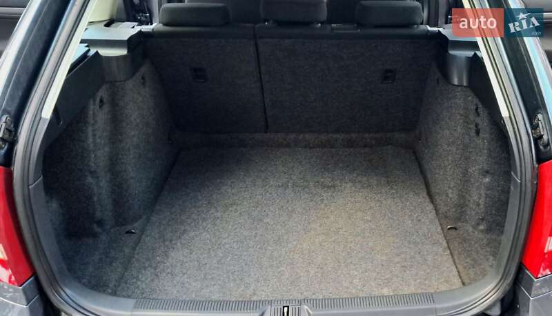 Универсал Skoda Octavia 2010 в Ровно