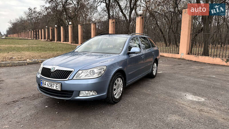 Универсал Skoda Octavia 2011 в Кропивницком