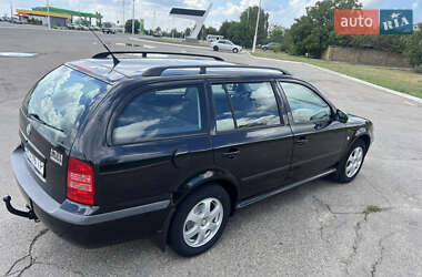 Универсал Skoda Octavia 2002 в Измаиле