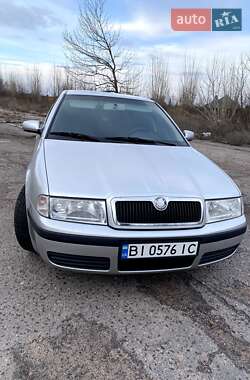 Лифтбек Skoda Octavia 2005 в 