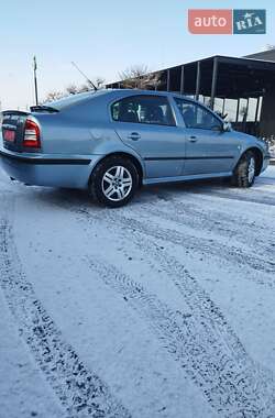 Ліфтбек Skoda Octavia 2002 в Тернополі