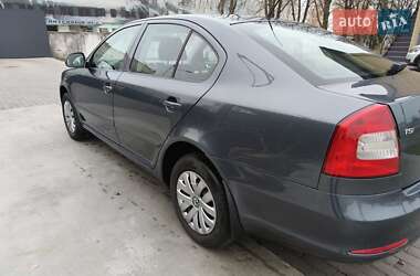 Ліфтбек Skoda Octavia 2010 в Миргороді