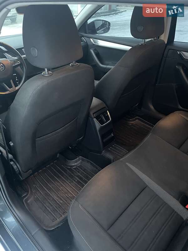 Универсал Skoda Octavia 2017 в Золочеве фото 15 Универсал Skoda Octavia 2017 в Золочеве