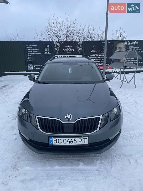 Универсал Skoda Octavia 2017 в Золочеве фото 2 Универсал Skoda Octavia 2017 в Золочеве