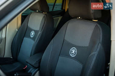 Універсал Skoda Octavia 2010 в 