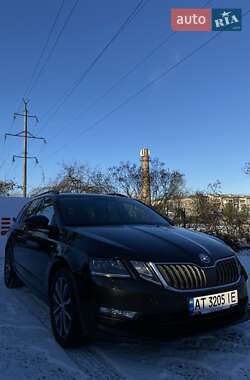 Універсал Skoda Octavia 2017 в Івано-Франківську