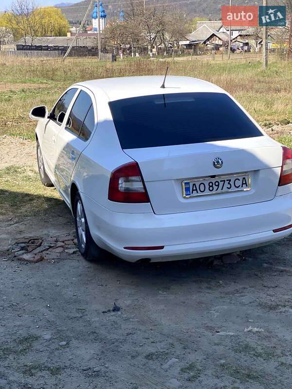 Ліфтбек Skoda Octavia 2012 в Сваляві