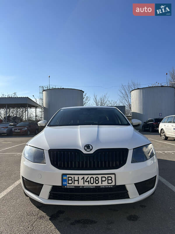 Лифтбек Skoda Octavia 2013 в 