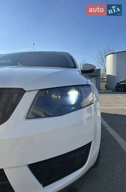Лифтбек Skoda Octavia 2013 в 