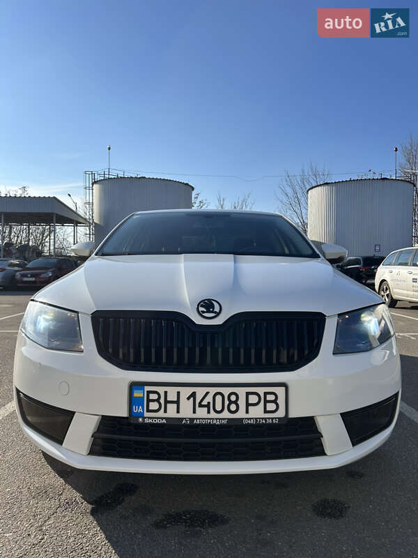 Лифтбек Skoda Octavia 2013 в Одессе