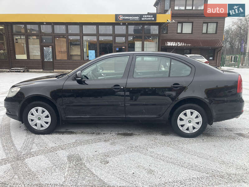 Лифтбек Skoda Octavia 2010 в Виннице