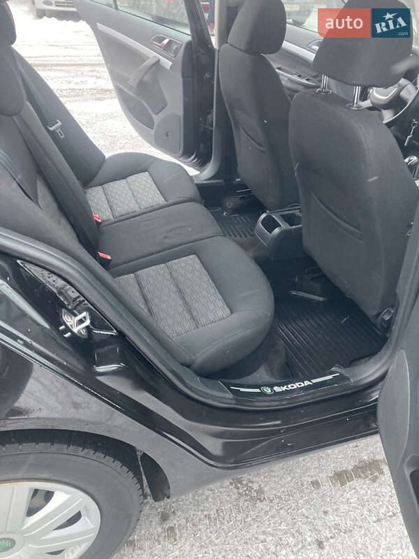 Лифтбек Skoda Octavia 2010 в Виннице