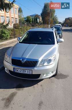 Универсал Skoda Octavia 2012 в 