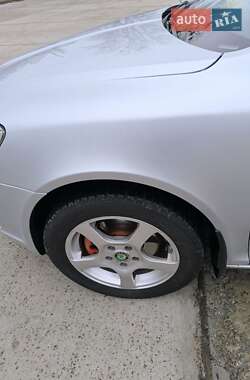 Лифтбек Skoda Octavia 2010 в 