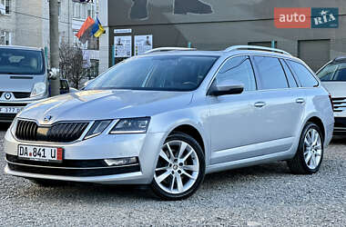 Універсал Skoda Octavia 2019 в Стрию