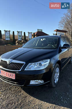 Універсал Skoda Octavia 2011 в Кельменцях