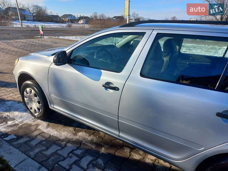 Универсал Skoda Octavia 2011 в Галиче