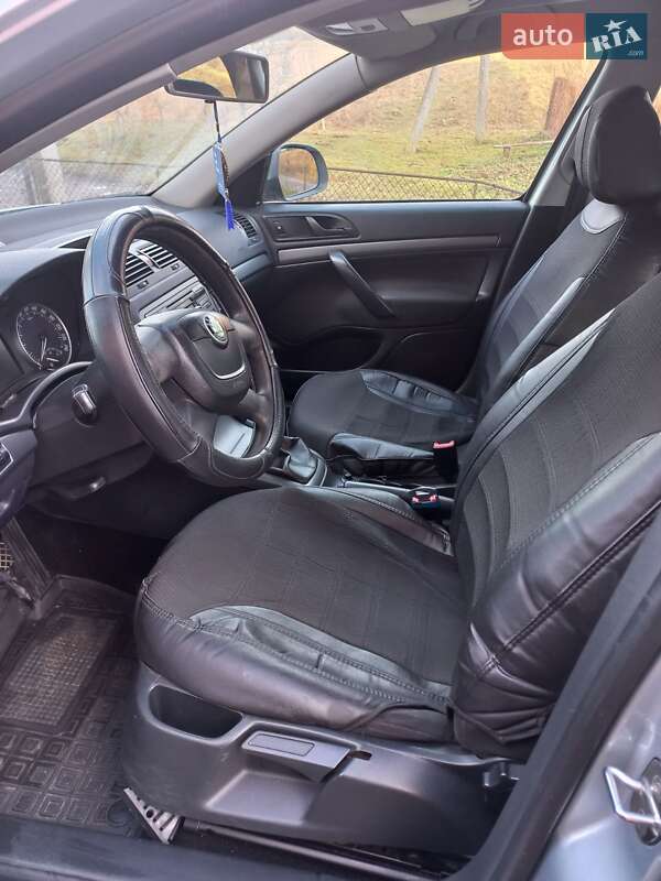 Универсал Skoda Octavia 2011 в Галиче