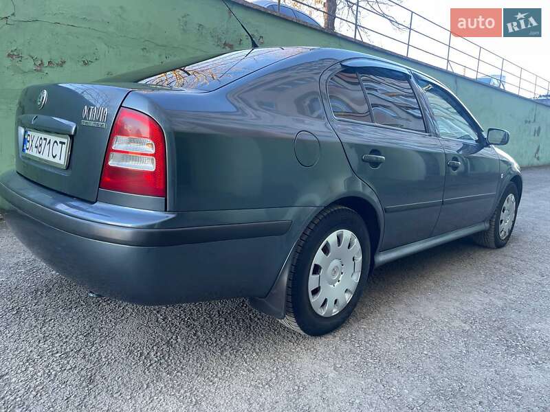 Ліфтбек Skoda Octavia 2004 в Чемерівцях