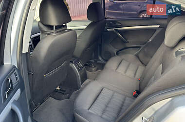 Лифтбек Skoda Octavia 2011 в 