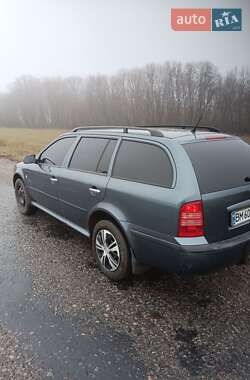 Универсал Skoda Octavia 2004 в Ромнах