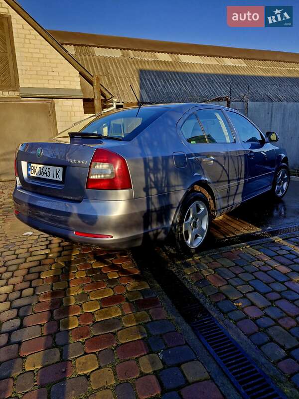 Лифтбек Skoda Octavia 2012 в Млинове