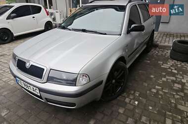 Універсал Skoda Octavia 2002 в Дніпрі