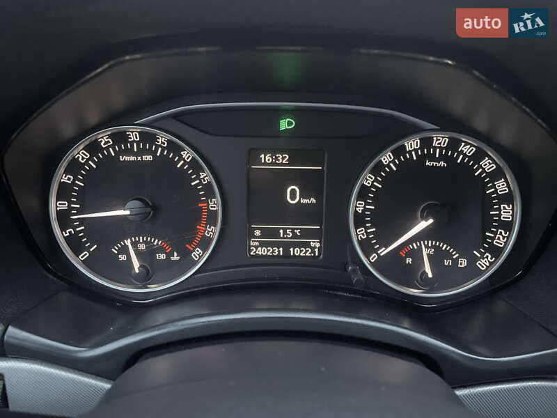 Універсал Skoda Octavia 2010 в Вознесенську