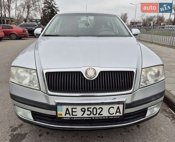 Лифтбек Skoda Octavia 2007 в Днепре