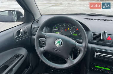 Лифтбек Skoda Octavia 2006 в 