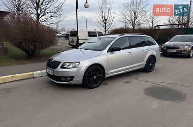 Универсал Skoda Octavia 2015 в 