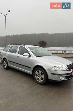 Універсал Skoda Octavia 2008 в Чернігові