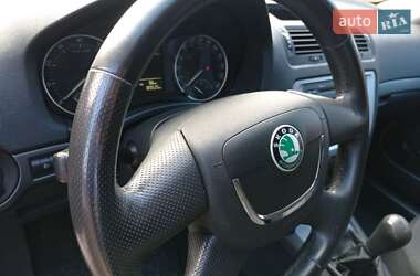 Універсал Skoda Octavia 2010 в 