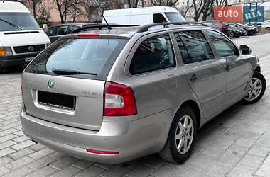 Універсал Skoda Octavia 2010 в Рівному