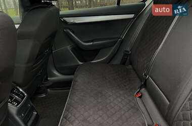Лифтбек Skoda Octavia 2015 в 