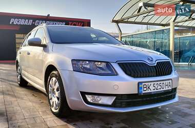 Універсал Skoda Octavia 2014 в Рівному