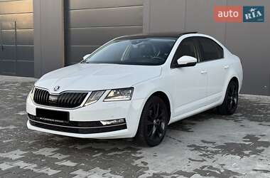 Ліфтбек Skoda Octavia 2019 в Луцьку