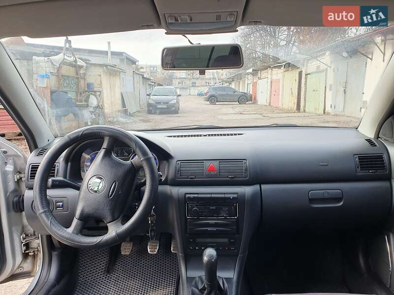 Лифтбек Skoda Octavia 2006 в Харькове