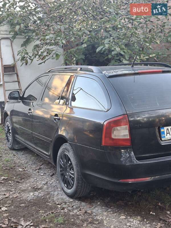 Универсал Skoda Octavia 2010 в Виннице