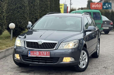 Универсал Skoda Octavia 2011 в Сарнах