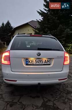 Универсал Skoda Octavia 2012 в Новомосковске